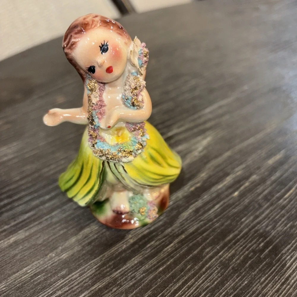 Vintage Josef Originals‎ Hawaiian Hula Girl Figurine Spaghetti Trim NICE